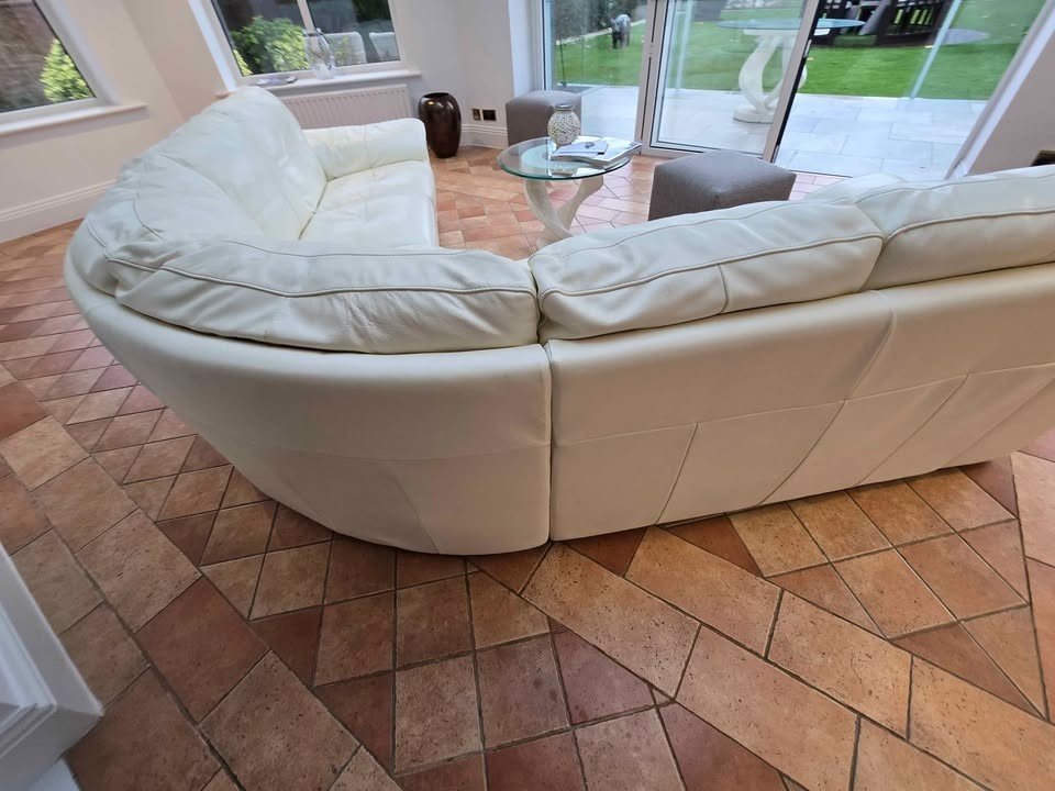 Luxe Splendid White Leather Corner Sofa (PTP) - Kwikley