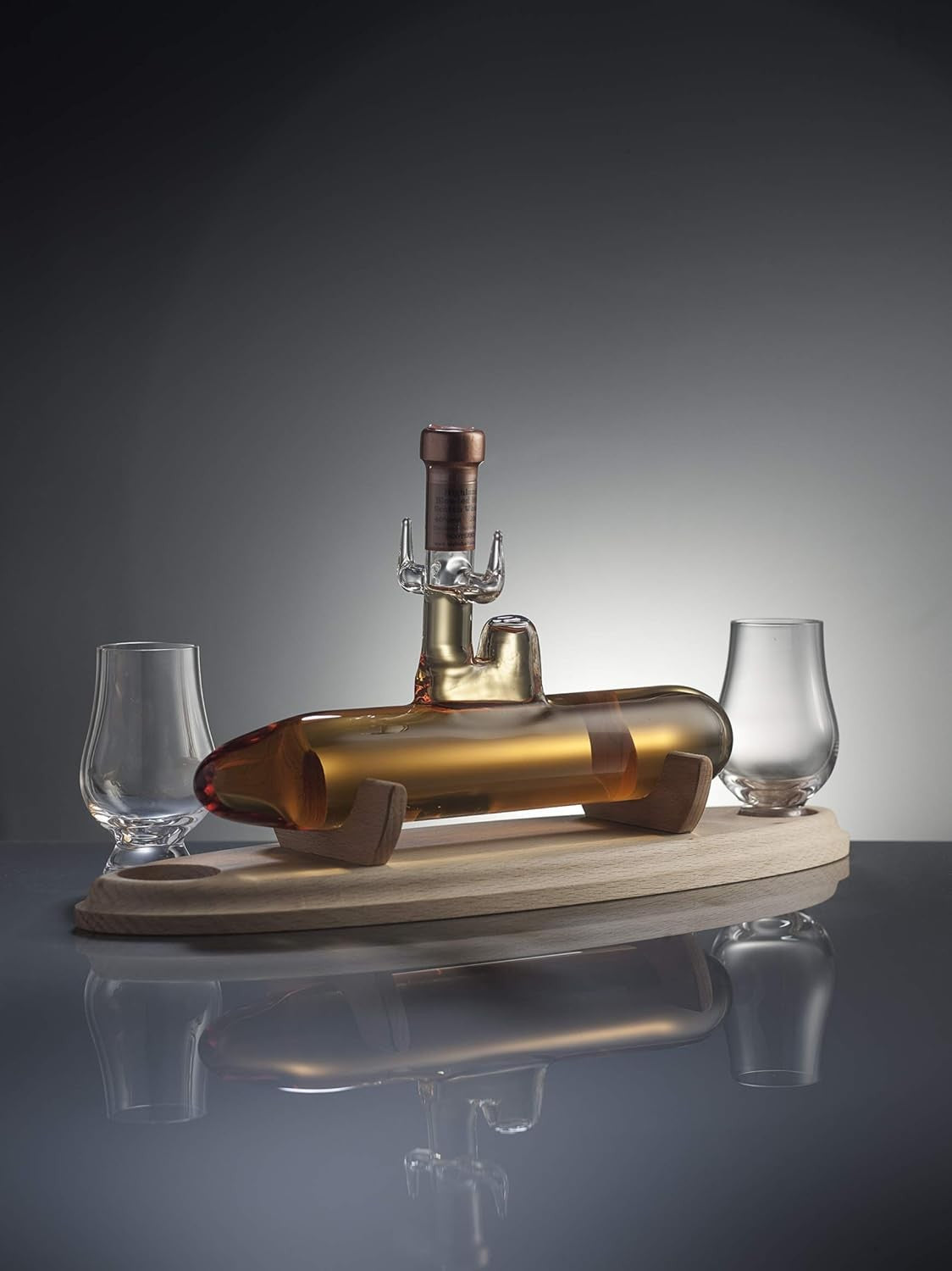 Luxury Submarine Whisky Decanter Set with 2 Glasses Display Stand Gift - Kwikley