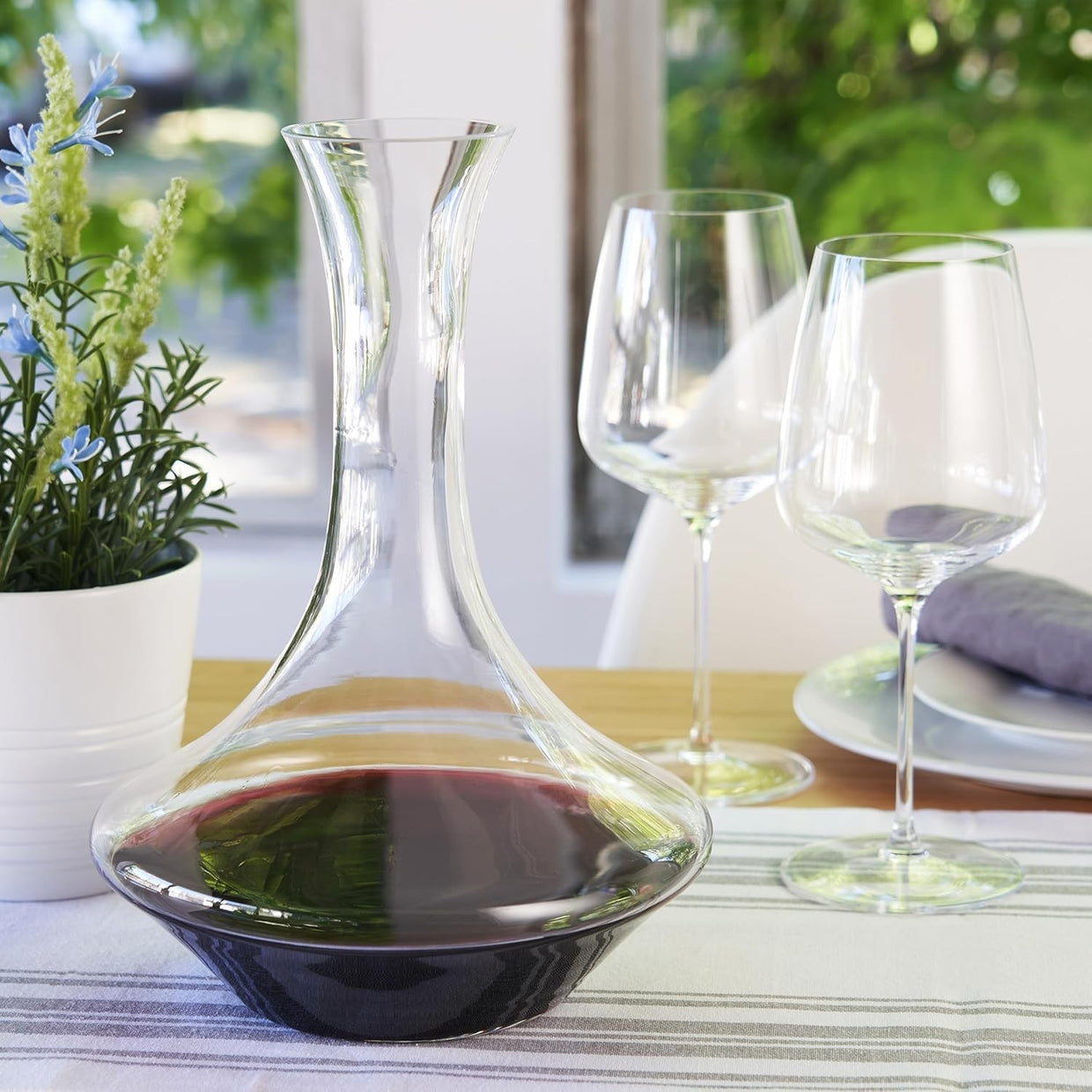 Luxury Wine Decanter 1 Litre Crystal Glass Elegant Aerating Carafe - Kwikley