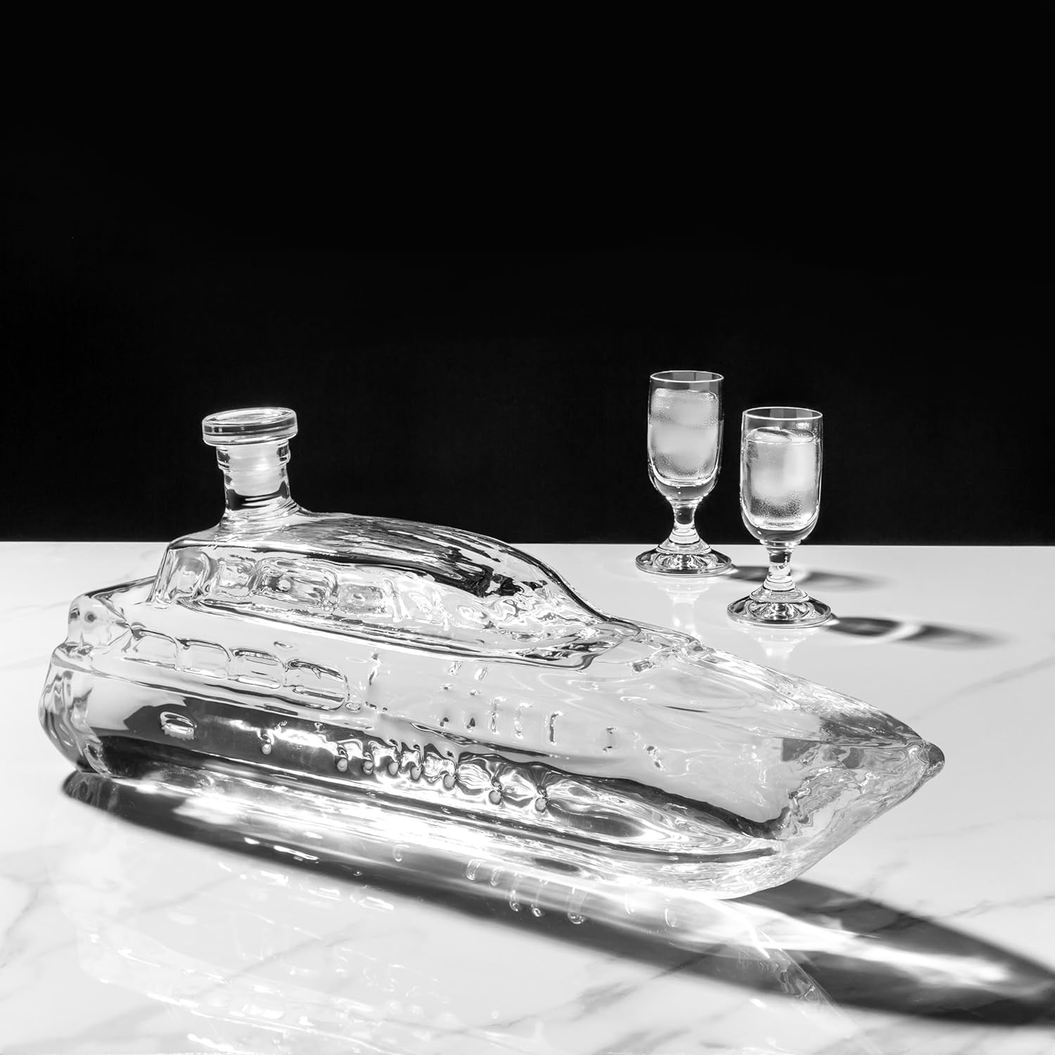 Luxury Yacht Whiskey Decanter 1000ml Glass Boat - Shaped Liquor Bottle Gift - Kwikley