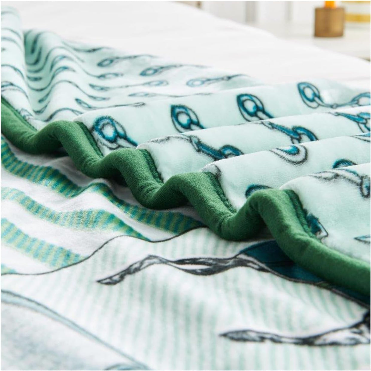 Majestic Mane 5kg Fleece Blanket 200x240cm King Size - Kwikley