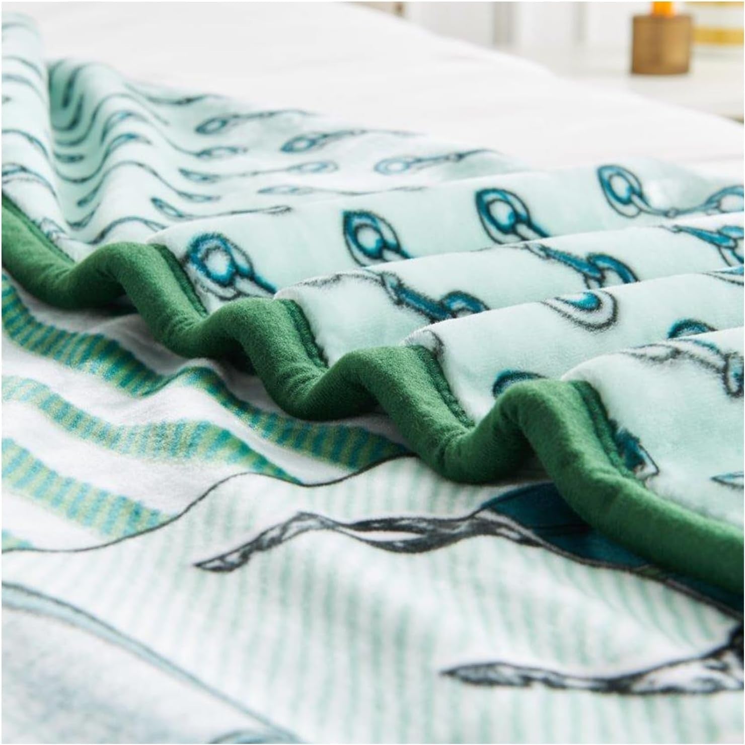 Majestic Mane 5kg Fleece Blanket 200x240cm King Size - Kwikley