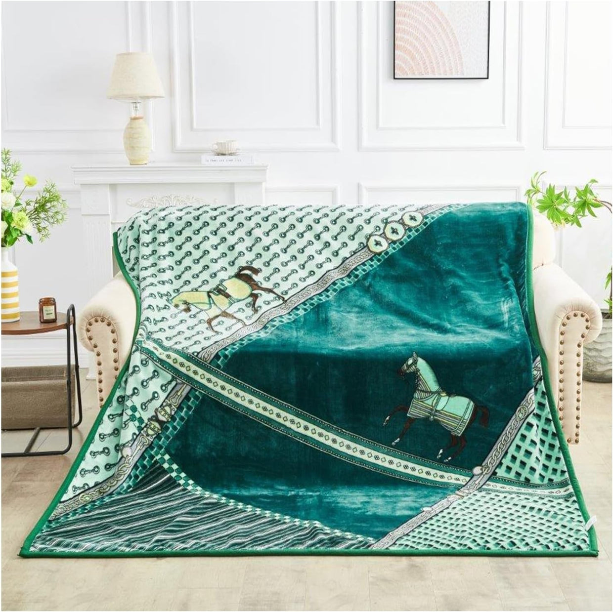 Majestic Mane 5kg Fleece Blanket 200x240cm King Size - Kwikley