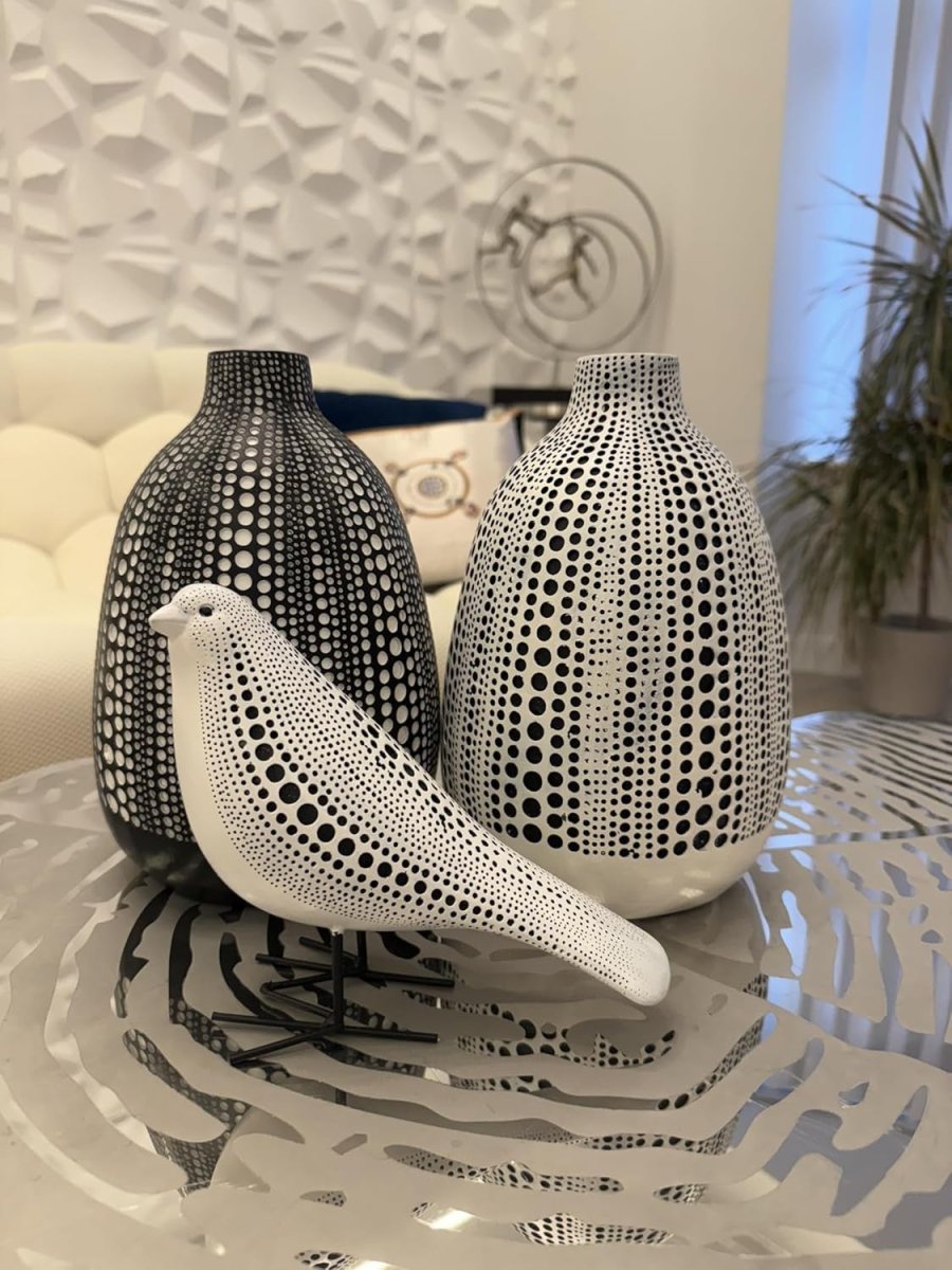Modern Black & White Bird Vase Sculptural Decor Textured Art Ornament - Kwikley