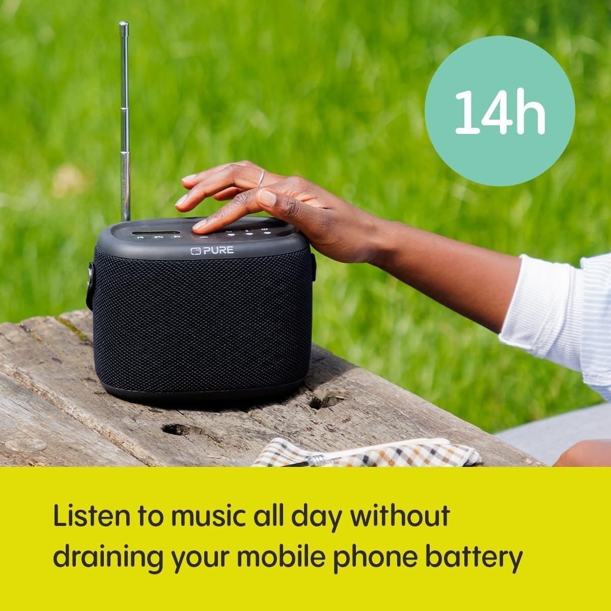 Outdoor Bluetooth Speaker DAB+/FM Waterproof IP67 14h Battery Black - Kwikley