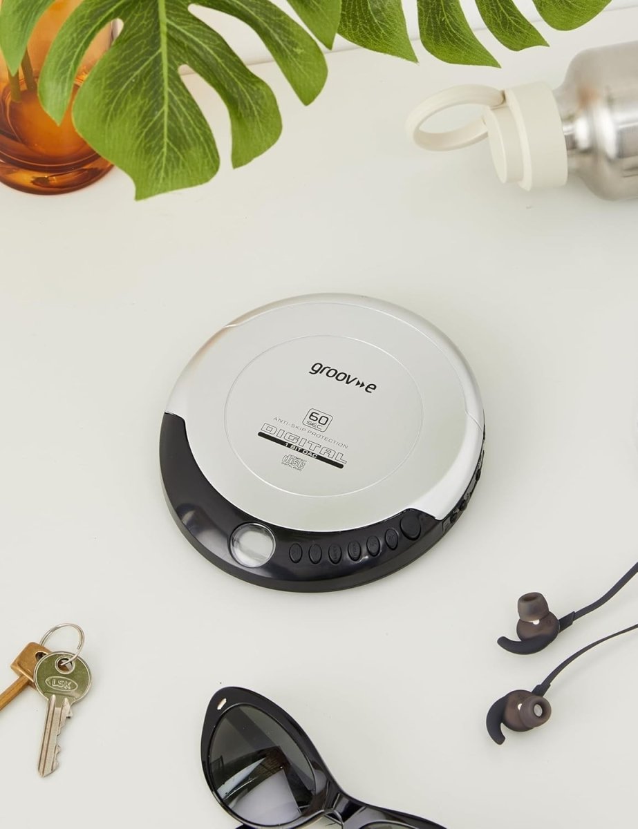 Portable Retro CD Player Anti Skip Programmable Tracks Earphones Silver - Kwikley