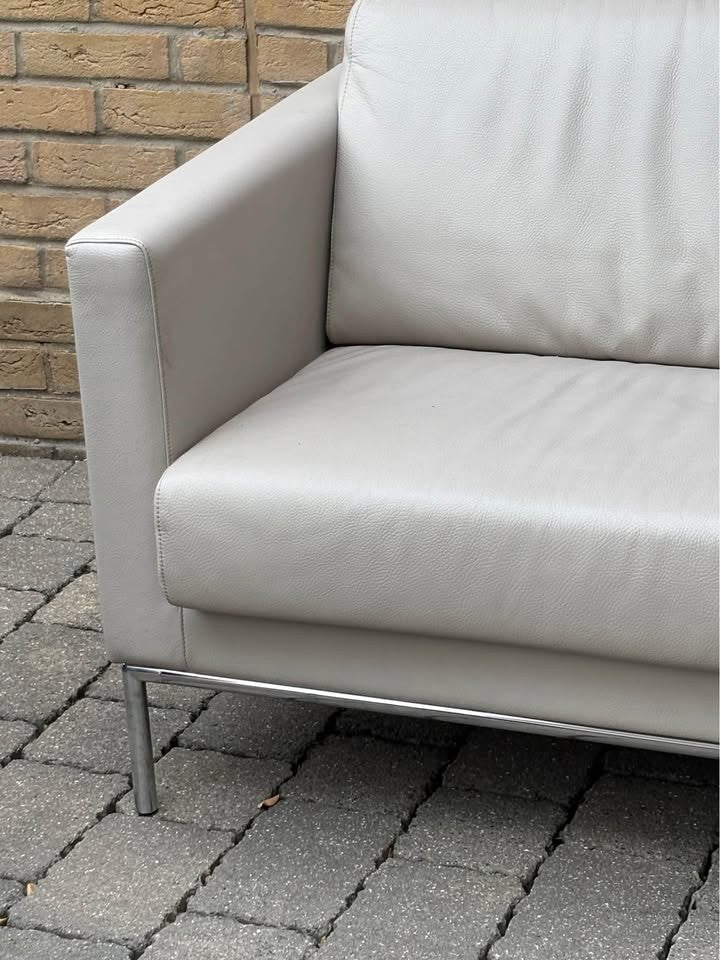 Putty Grey Long Leather Corner Sofa (PTP) - Kwikley