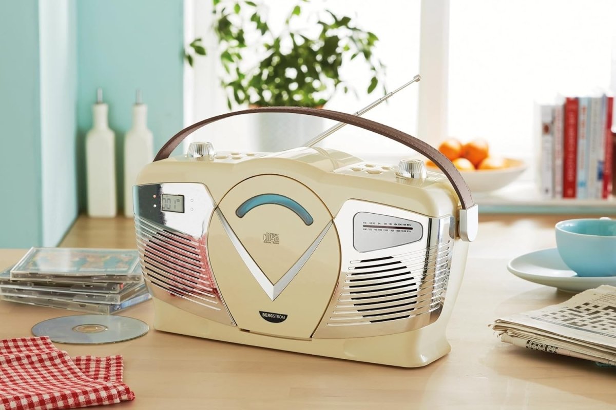 Retro CD Boombox AM FM Radio USB MP3 Stereo Portable Cream - Kwikley
