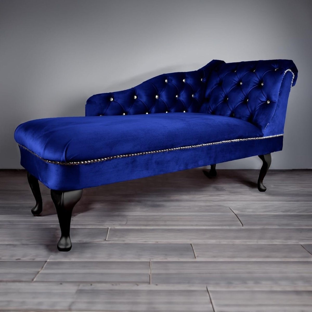 Royal Blue Velvet Chaise Lounge Sofa | Tufted Right-Hand Accent Chair - Kwikley