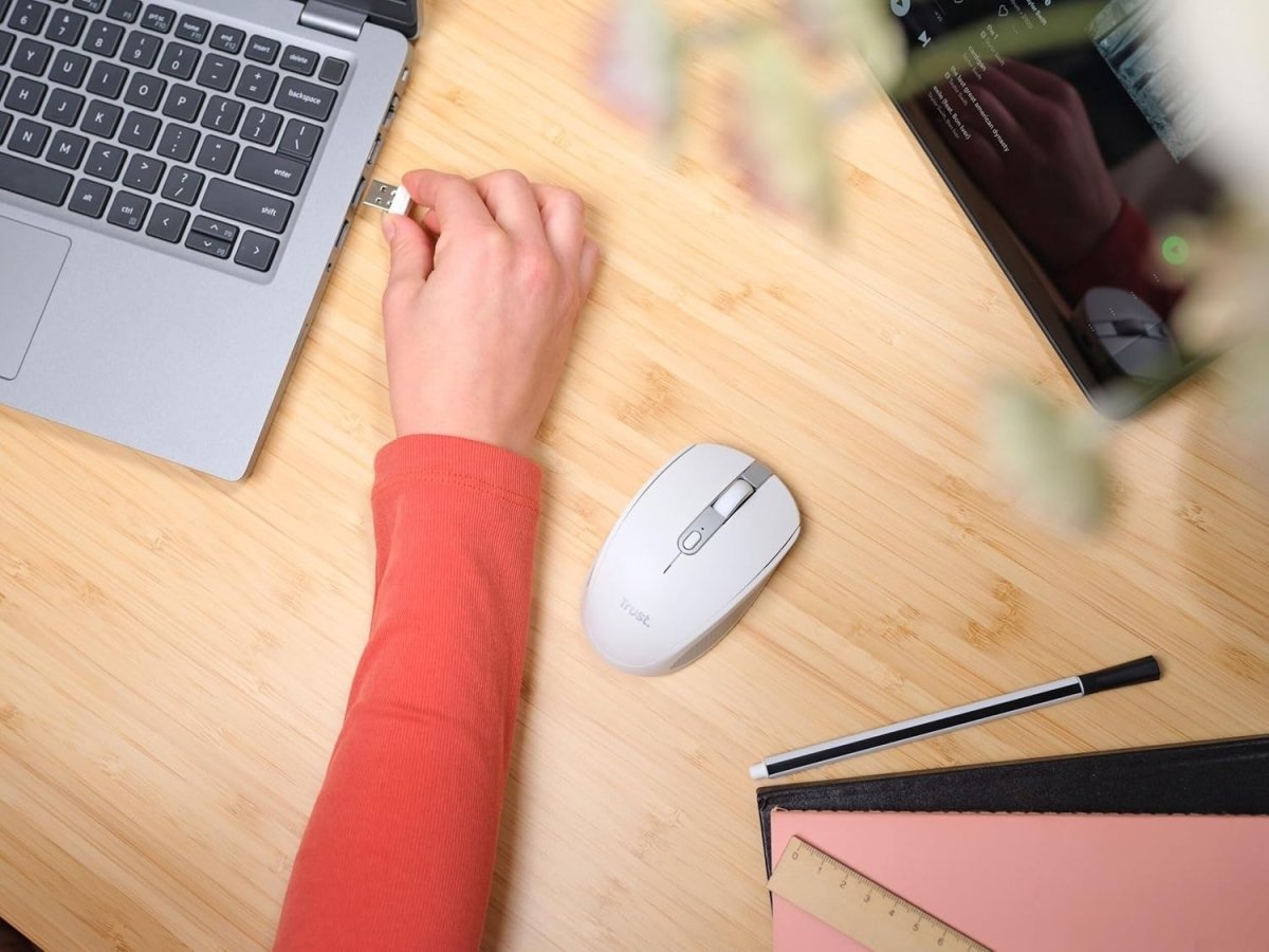 Silent Wireless Bluetooth Mouse Rechargeable Compact White - Kwikley