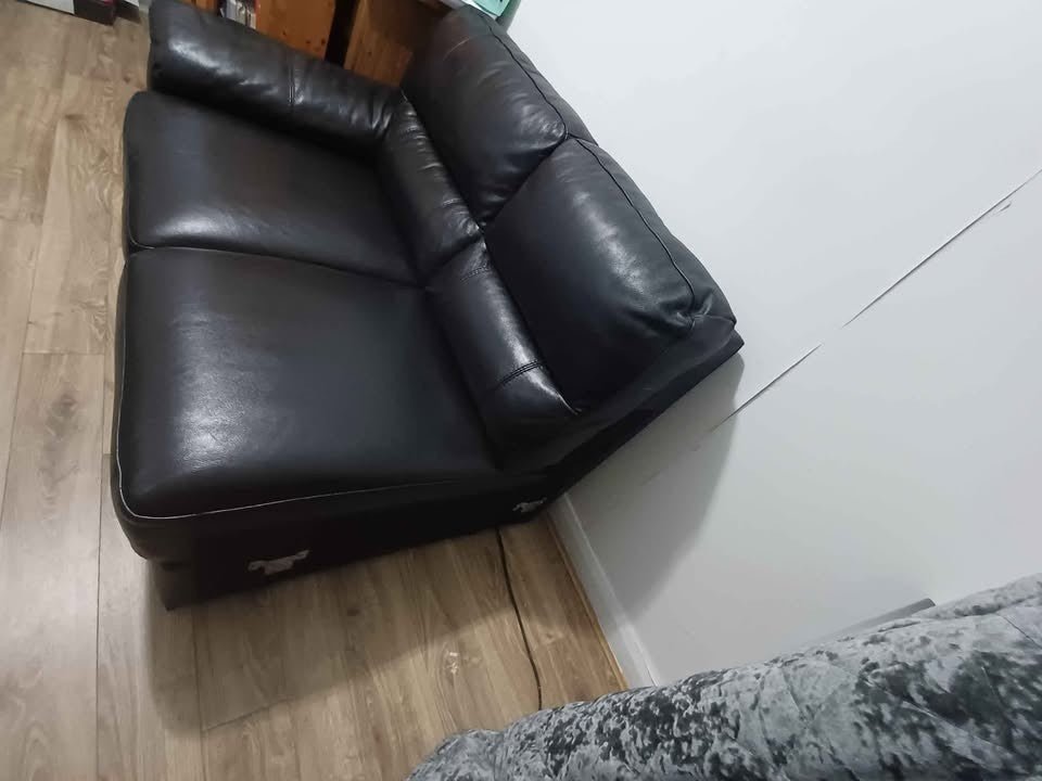 Splendid Luxe Black Leather Corner Sofa L - Shape Sofa (PTP) - Kwikley