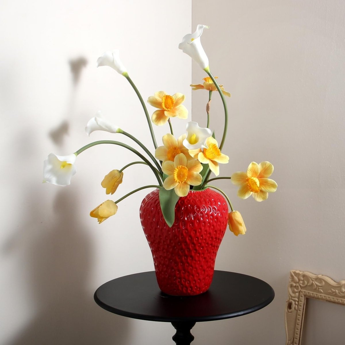 Strawberry Ceramic Flower Vase Large Red Cute Fruit Decorative Home Décor - Kwikley