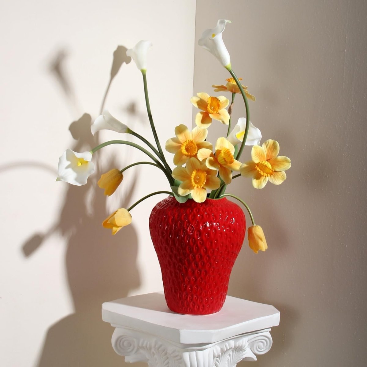 Strawberry Ceramic Flower Vase Large Red Cute Fruit Decorative Home Décor - Kwikley