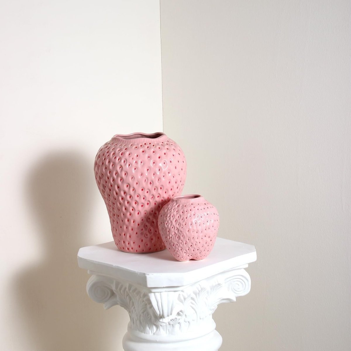 Strawberry Ceramic Flower Vase Mini Pink Cute Fruit Decorative Home Décor - Kwikley