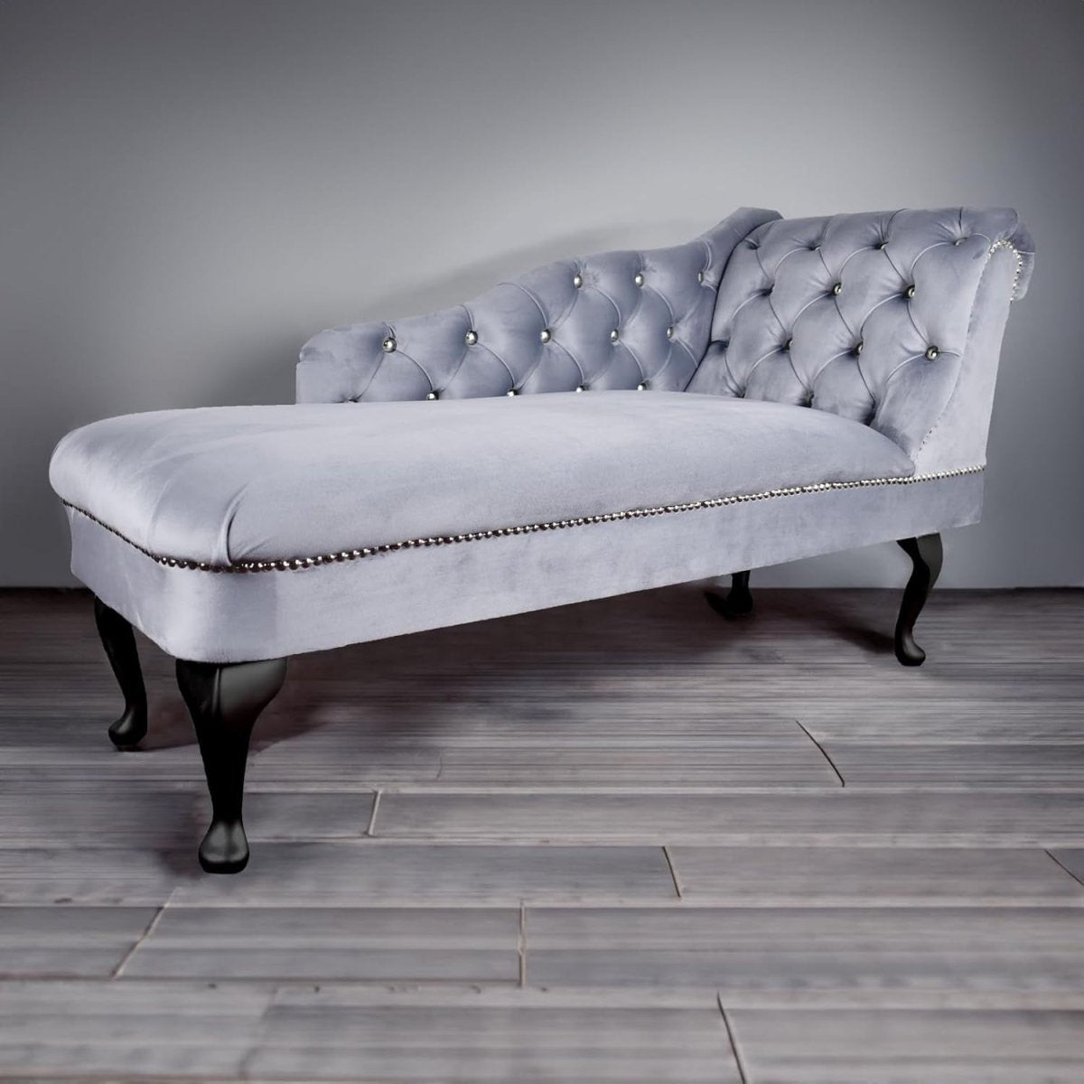 Velvet Tufted Chaise Lounge Sofa Right Hand Platinum Accent Chair 133cm. - Kwikley