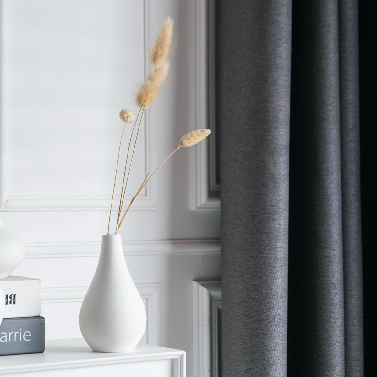 White Ceramic Bud Vase Set of 5 Mini Decorative Vases Modern Home Decor - Kwikley