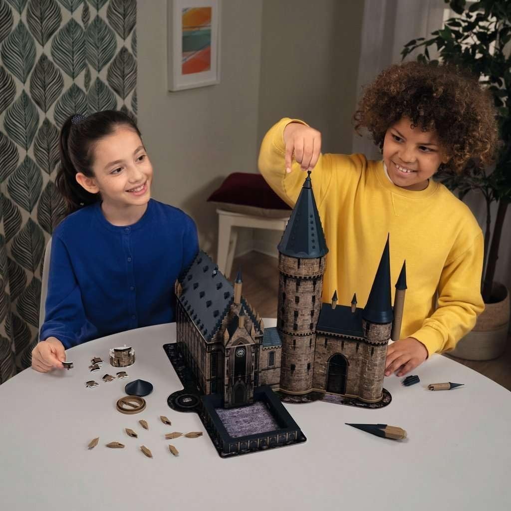Wizard Castle Great Hall 3D Puzzle LED Light Fantasy Model 540 Pieces - Kwikley