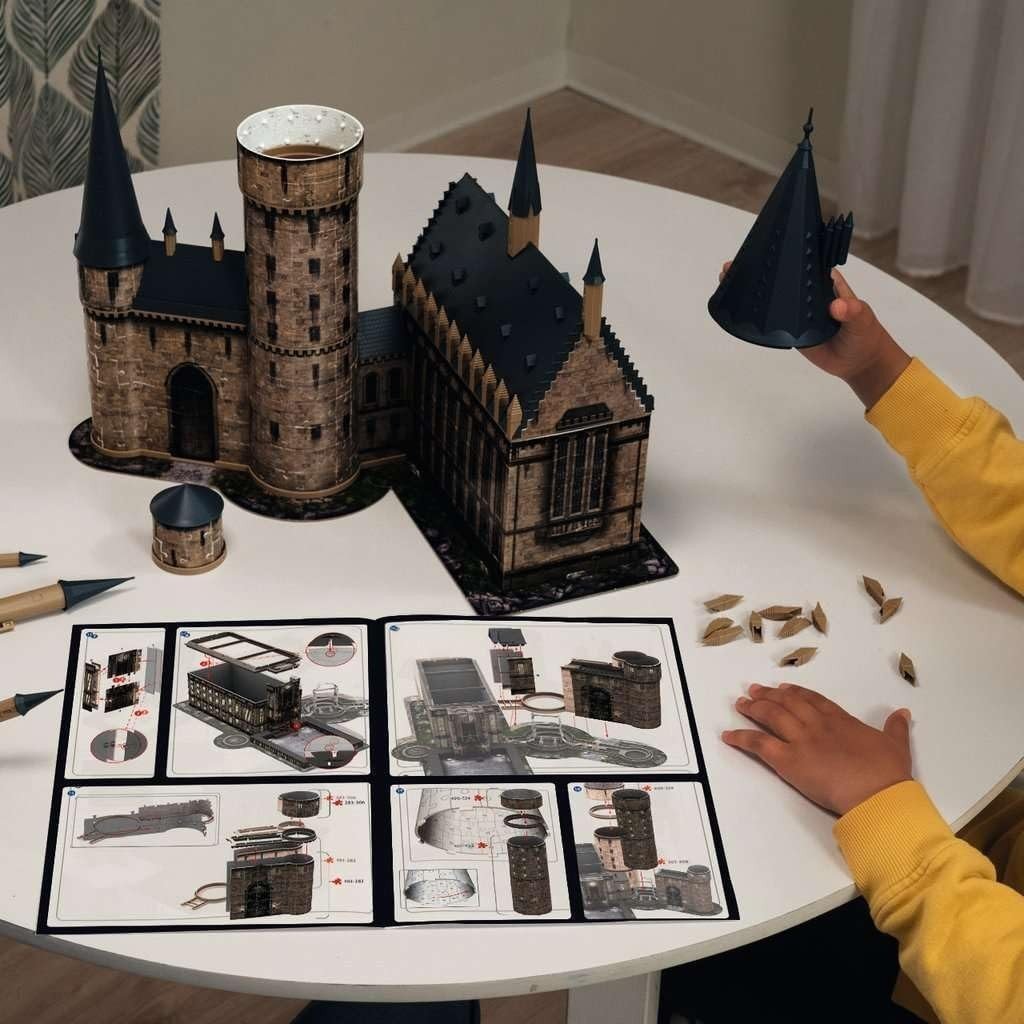 Wizard Castle Great Hall 3D Puzzle LED Light Fantasy Model 540 Pieces - Kwikley
